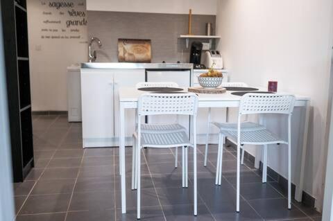 Appartement Le Jutini Caunes-Minervois Extérieur photo